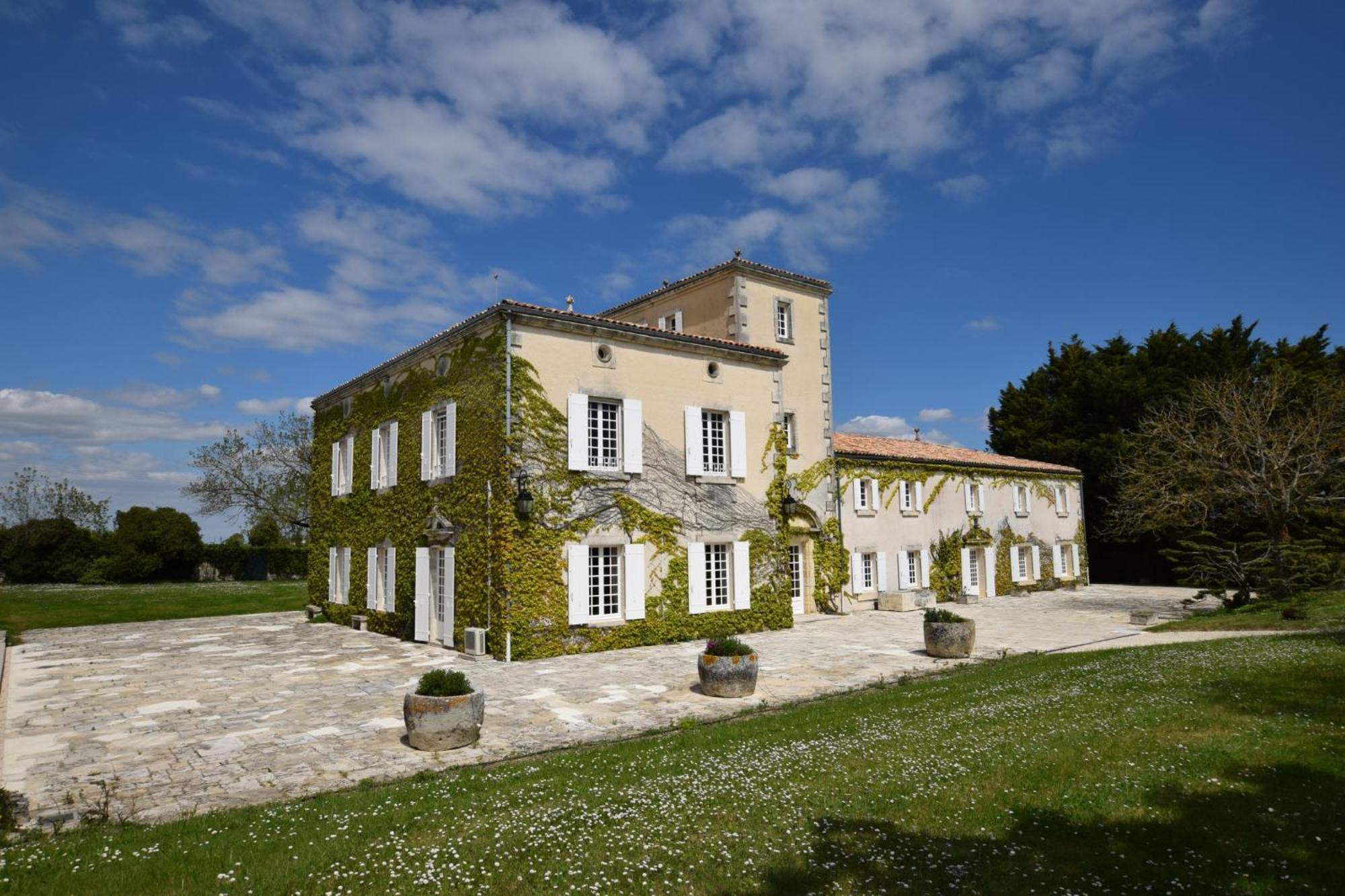 Clos De Bellevue Mortagne-sur-Gironde 외부 사진